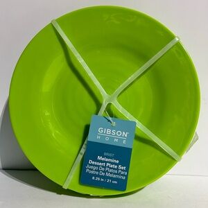 Gibson Home Set 4 Lime Green Melamine Dessert Salad Plates 8.25” Spring NEW